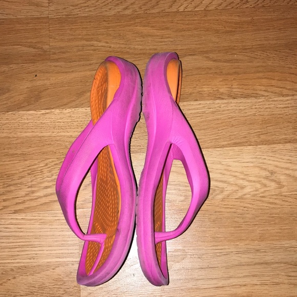 Crocs - Picture 4 of 5